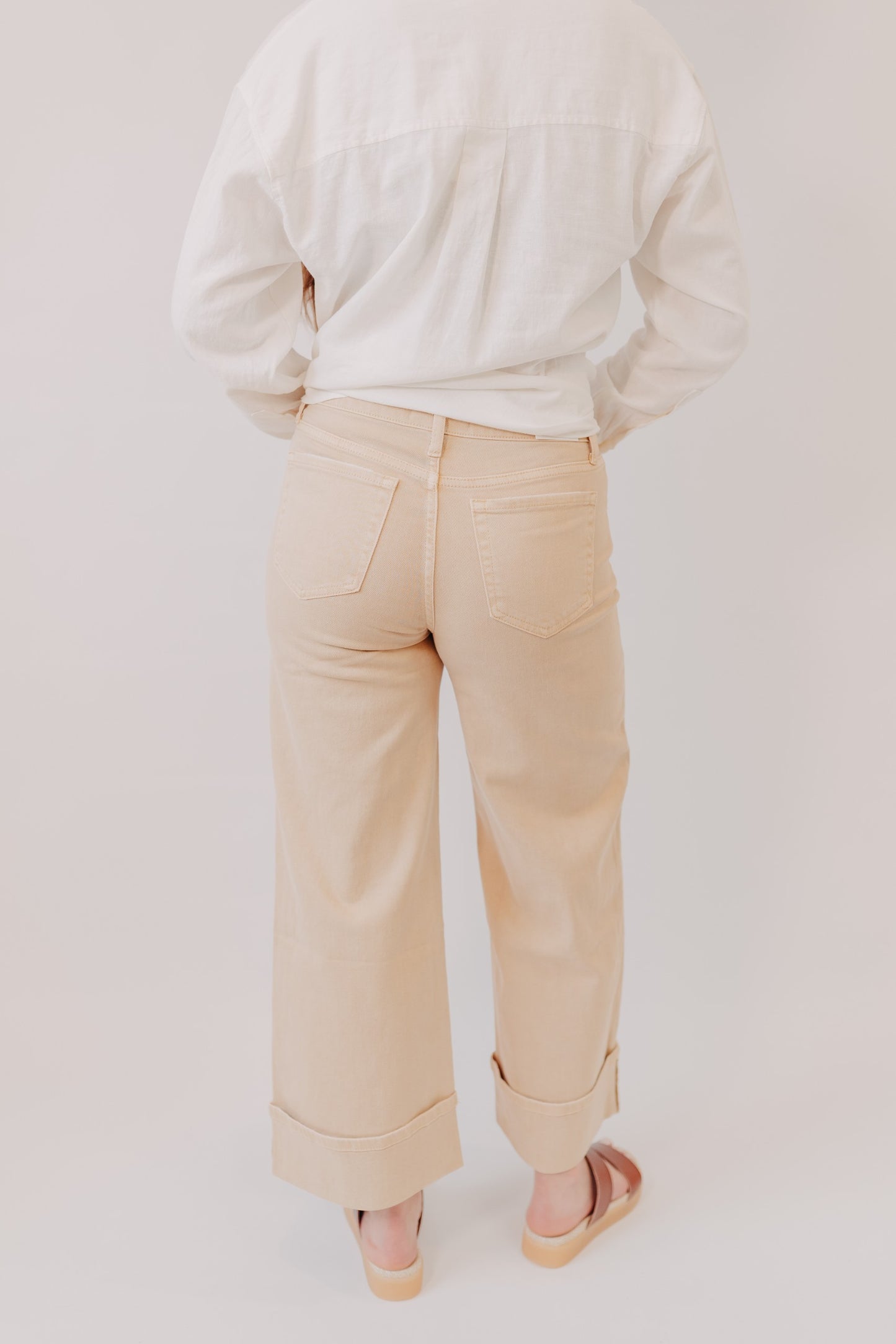 Vervet | Mid Rise Cuffed Crop Wide Leg | Sun Beige