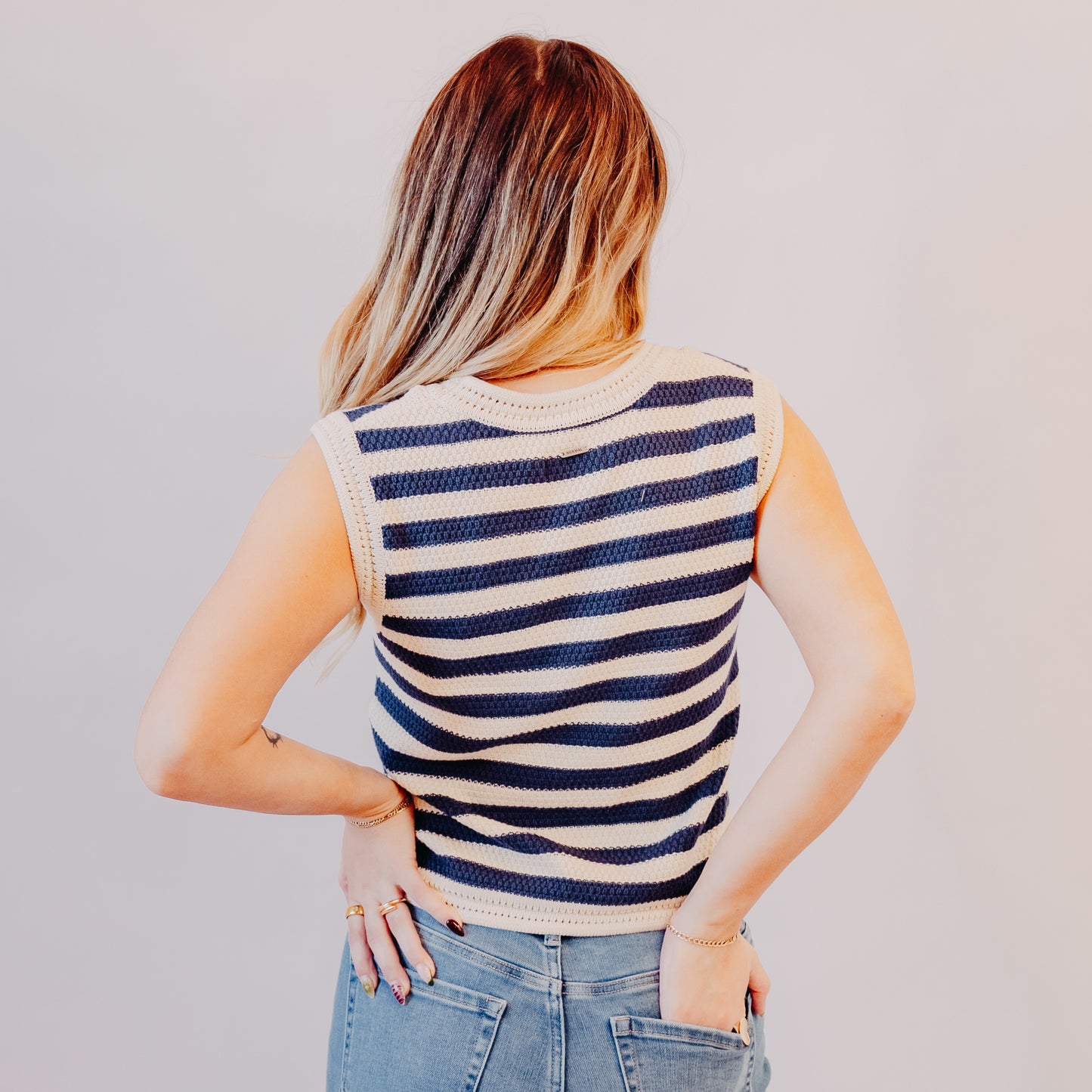 The Normal Brand | Wanderlust Tank | Cream/Navy