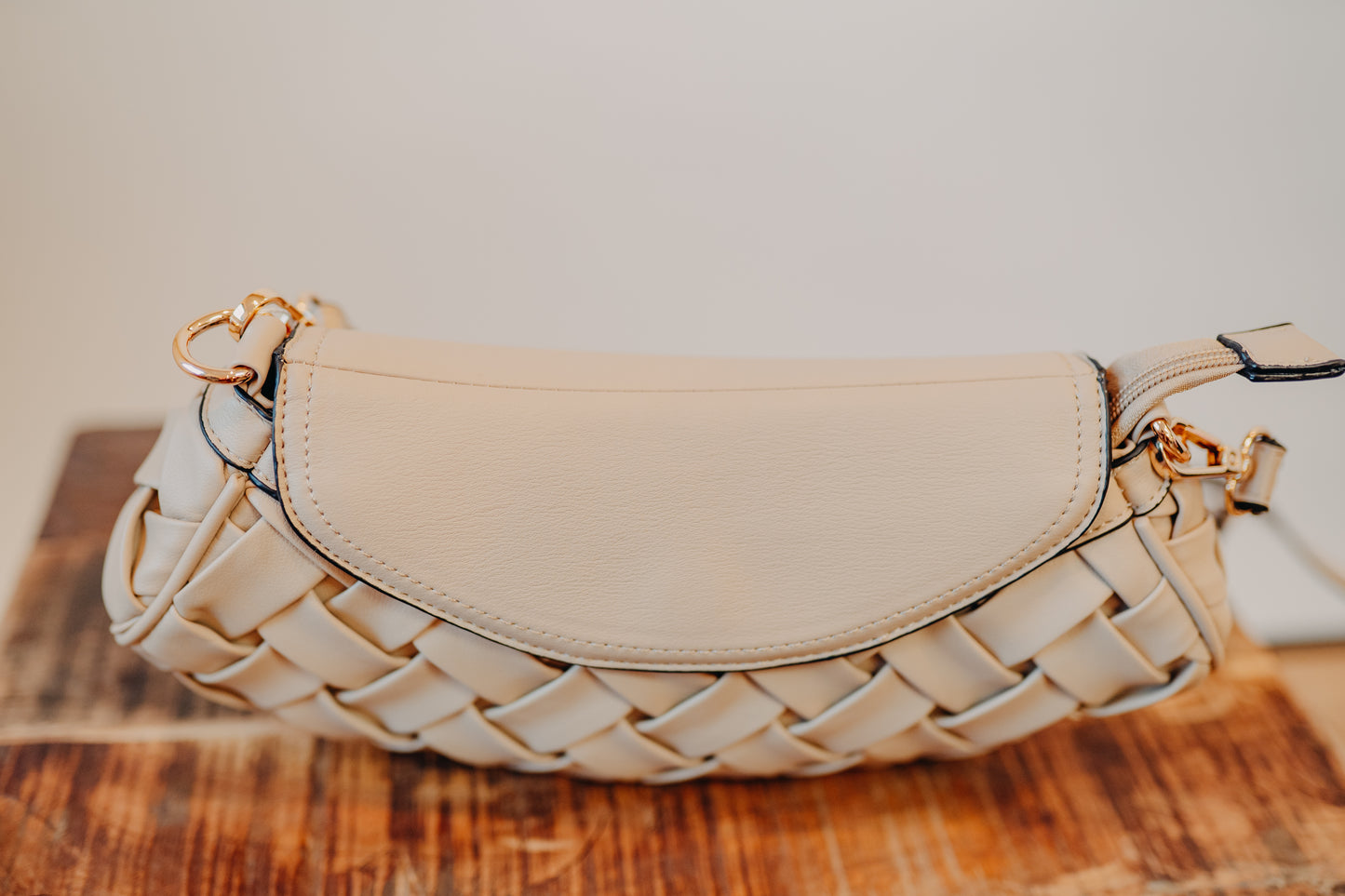 Jen & Co | Kaleen Woven Satchel w/Crossbody | Sand