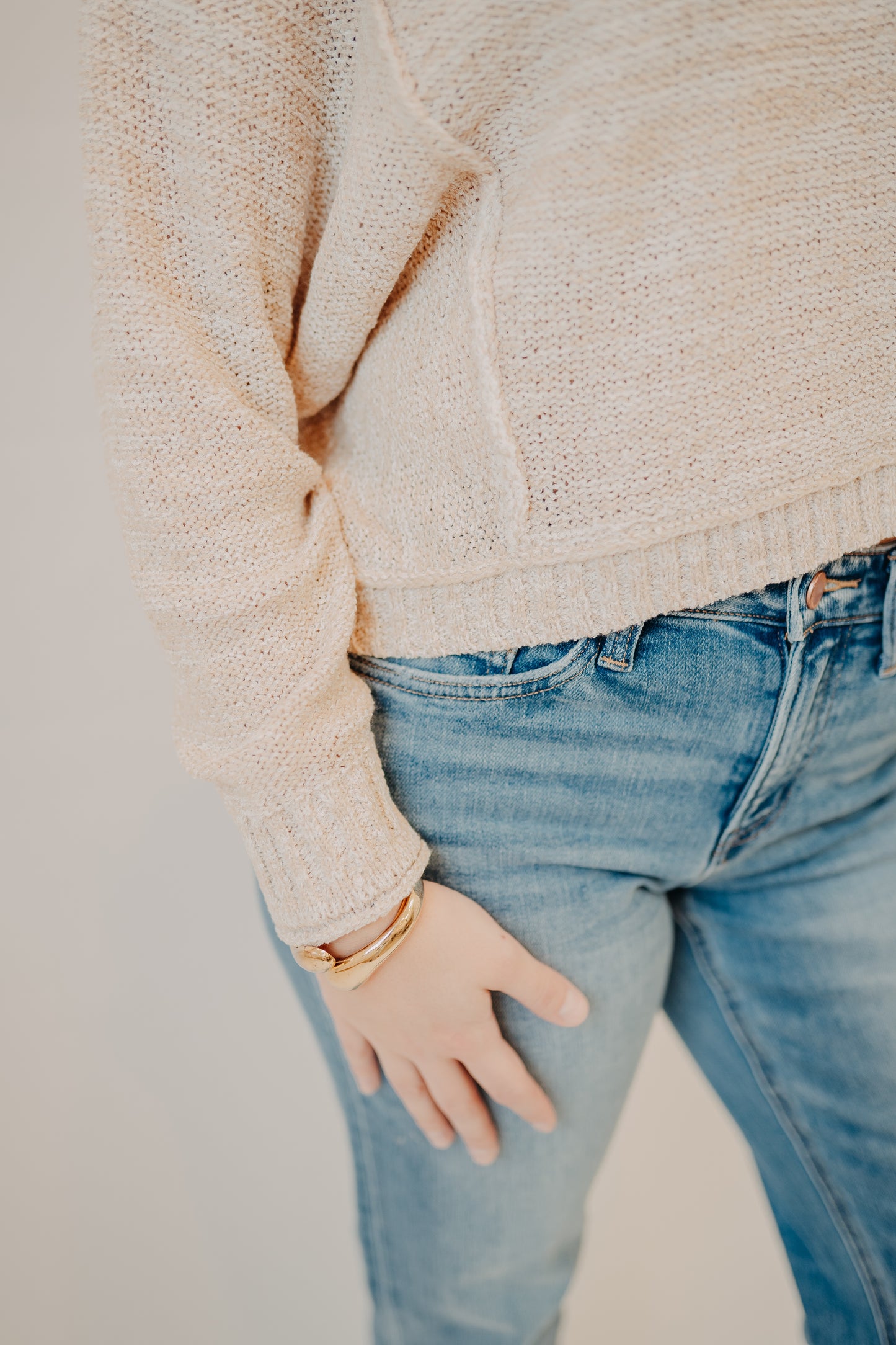 Blu Pepper | Exposed Seam Drop Shoulder Top | Khaki