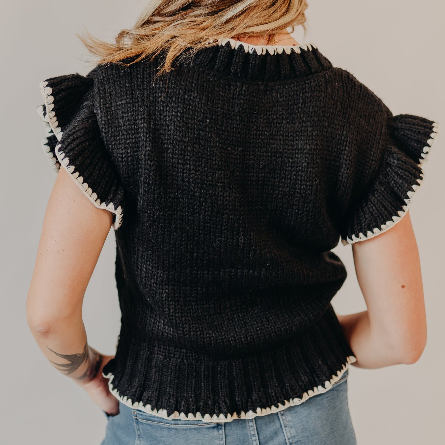 Blu Pepper | Crochet Floral Ruffled Cardigan | Black