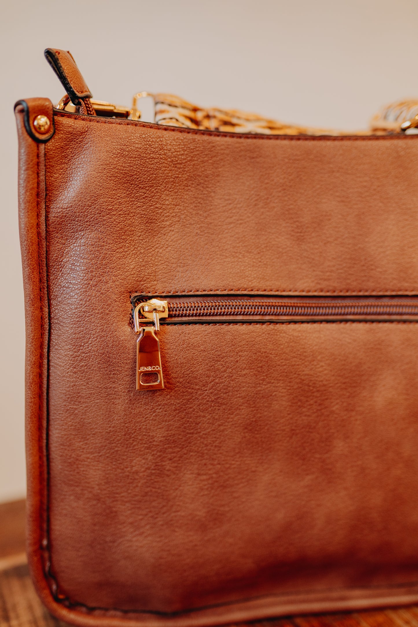 Jen & Co | Posie Crossbody w/Removable Strap