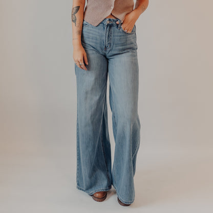 Vervet | Super High Rise Wide Leg | Kudos