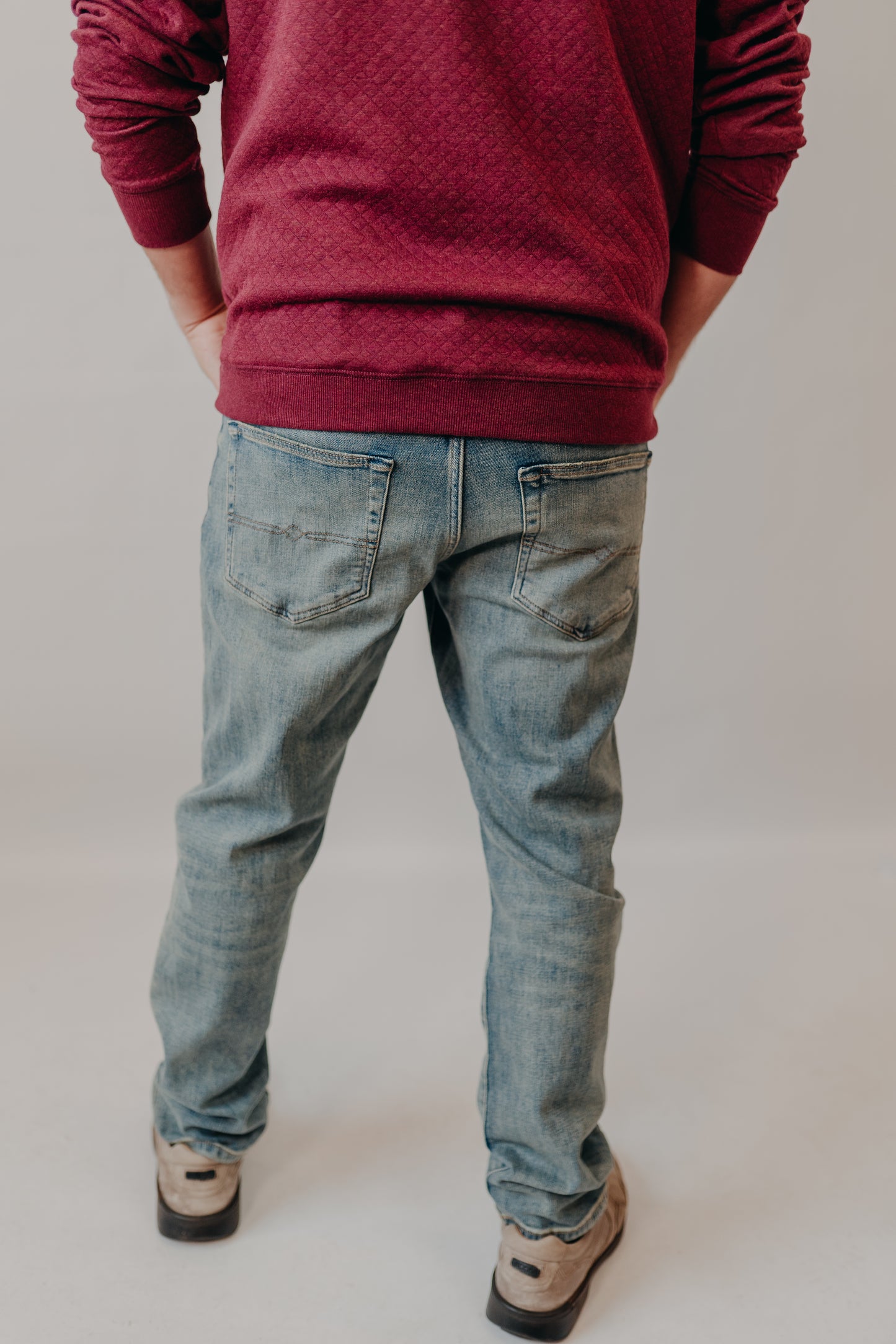 Lucky Brand | Athletic Straight Jeans | Sanford