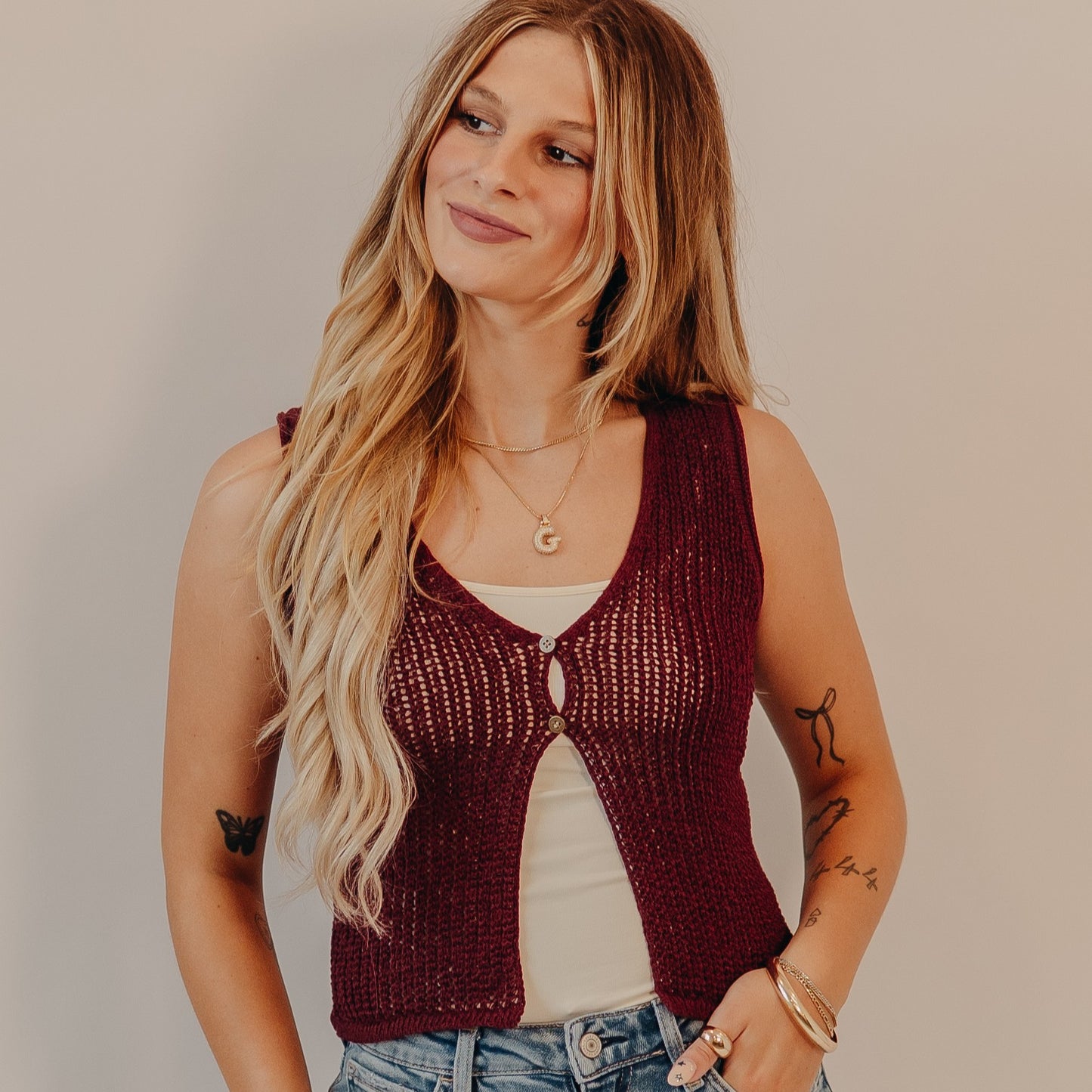 Blu Pepper | V-Neck Crocheted Vest | Burgundy