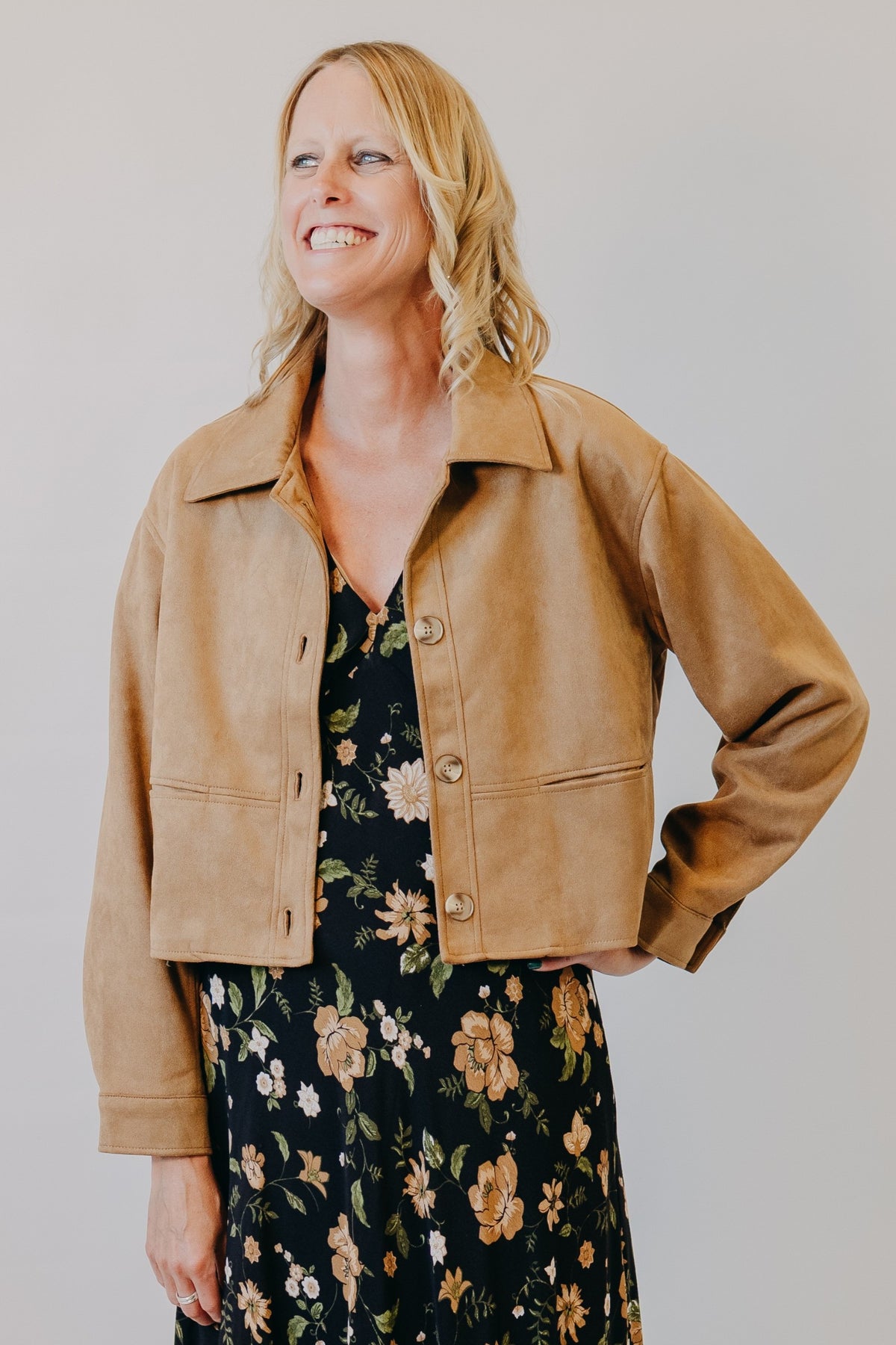 Blu Pepper | Suede Collared Crop Jacket | Camel