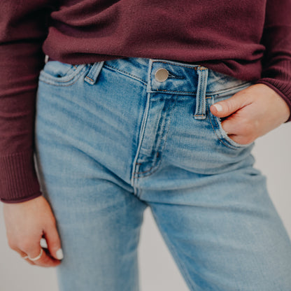 Flying Monkey | High Rise Crop Slim Wide | Well-Balanced