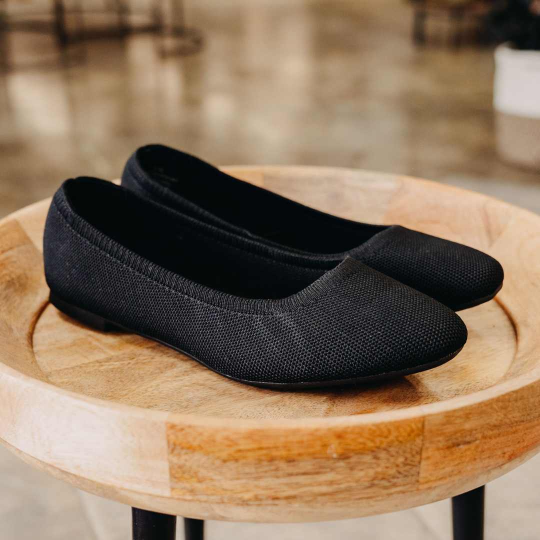 MIA | Brendy Flat | Black