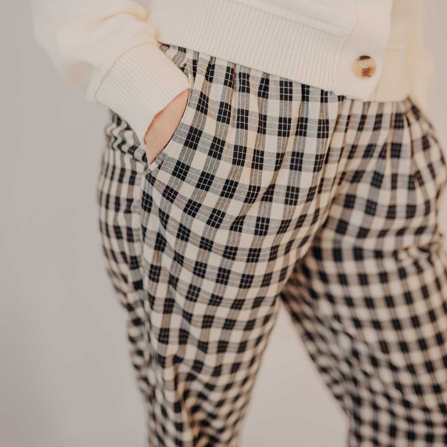 Wishlist | Cotton Plaid Pants | Black-Taupe