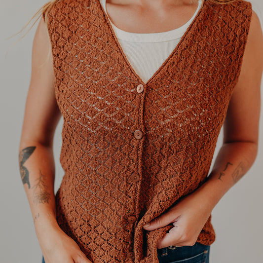 Be Cool | Button Up V-Neck Tank | Coco