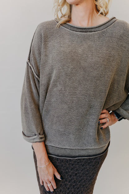 Blu Pepper | Washed Inverted Seam Sweatshirt | Dark Brown