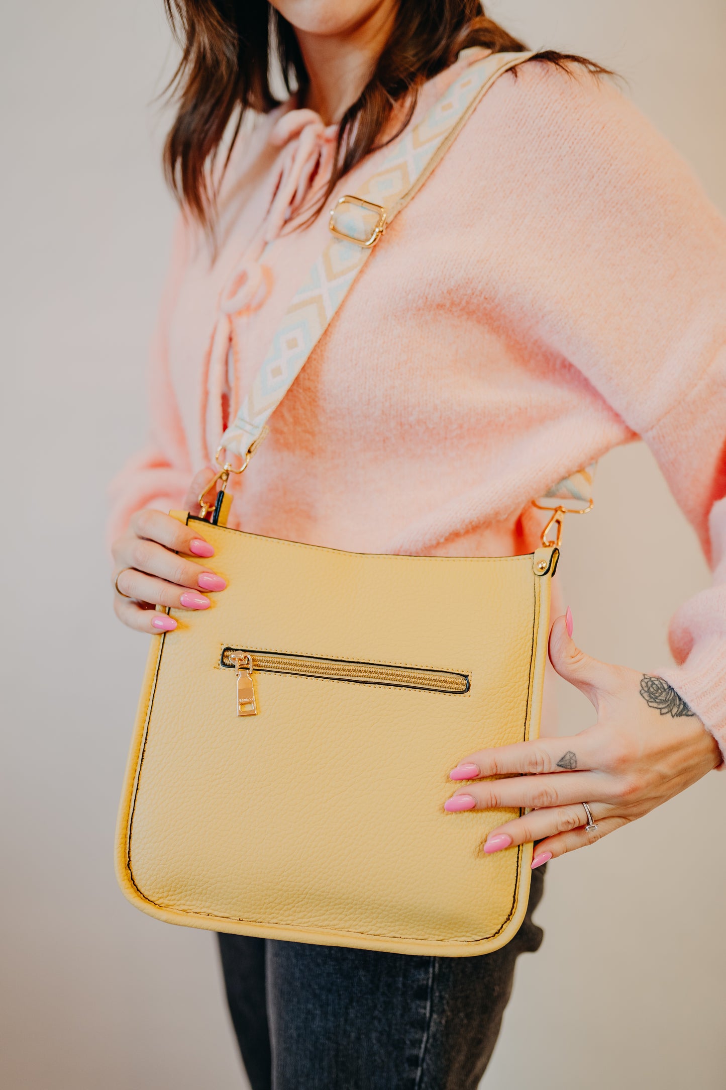Jen & Co | Posie Crossbody w/Removable Strap
