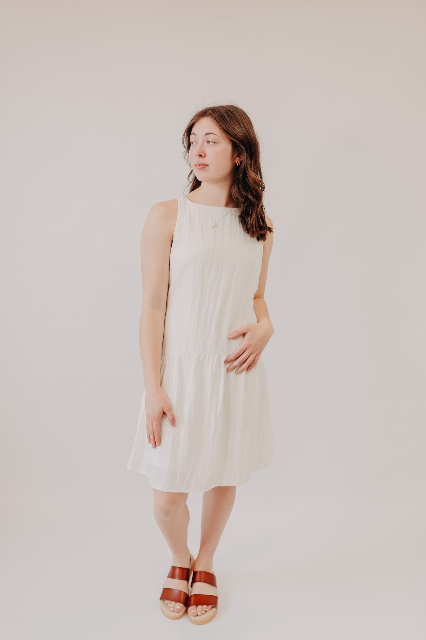 Mod Ref | WHITE DRESS