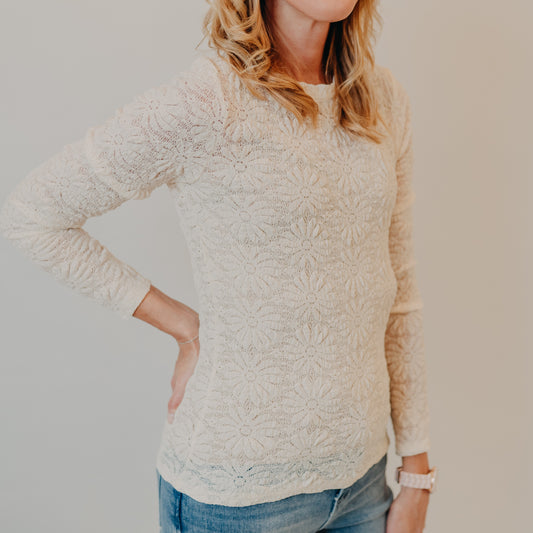 Gilli | Round Neck Texture Knot Top | Ivory
