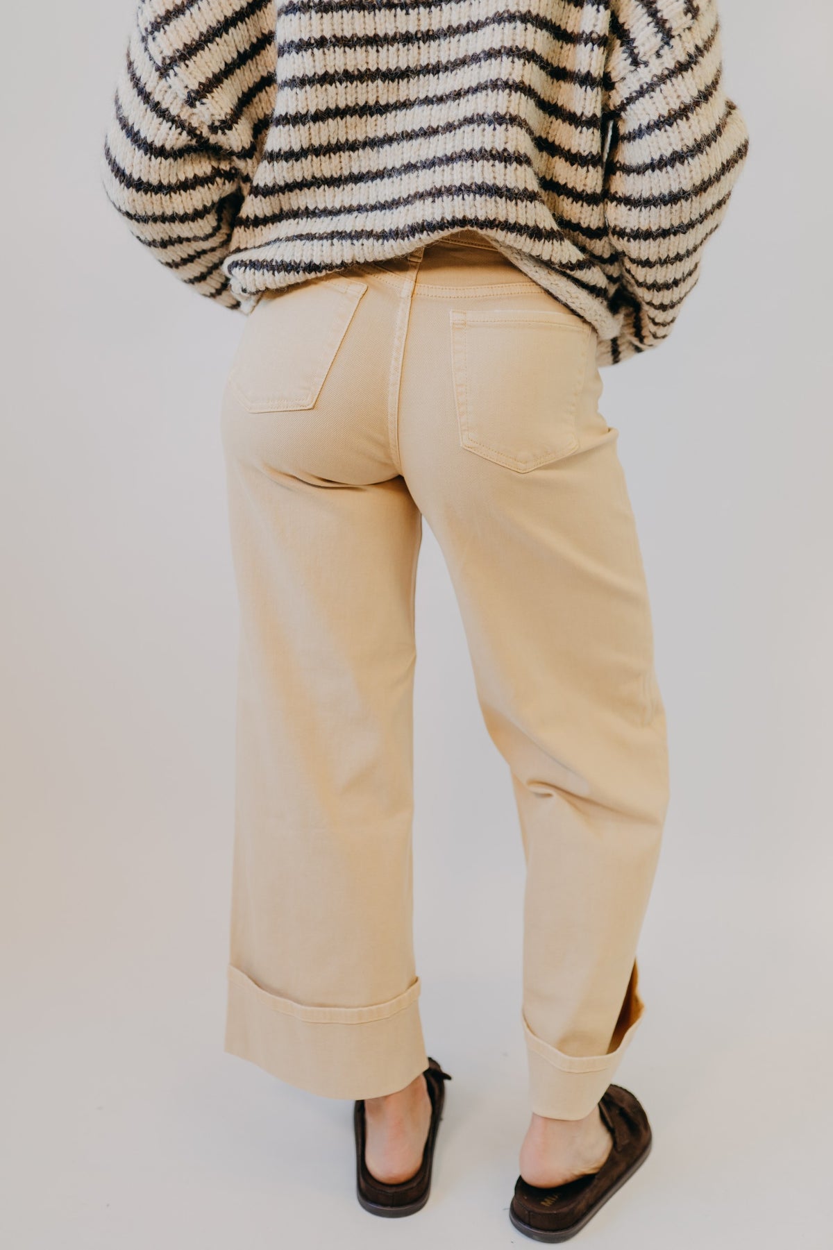 Vervet | Mid Rise Cuff Crop Wide | Sun Beige
