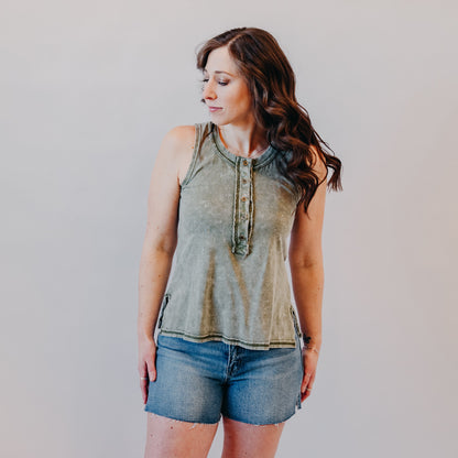 Vervet | High Rise Cleancut Hem A-Line Shorts | Inner Circle