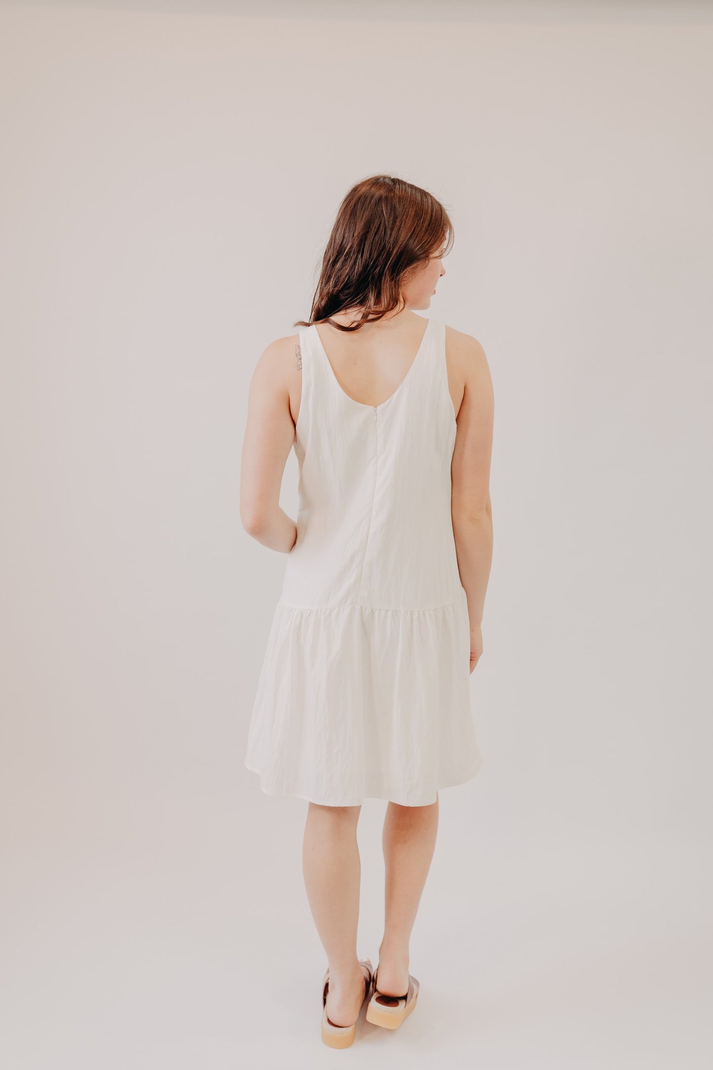 Mod Ref | WHITE DRESS