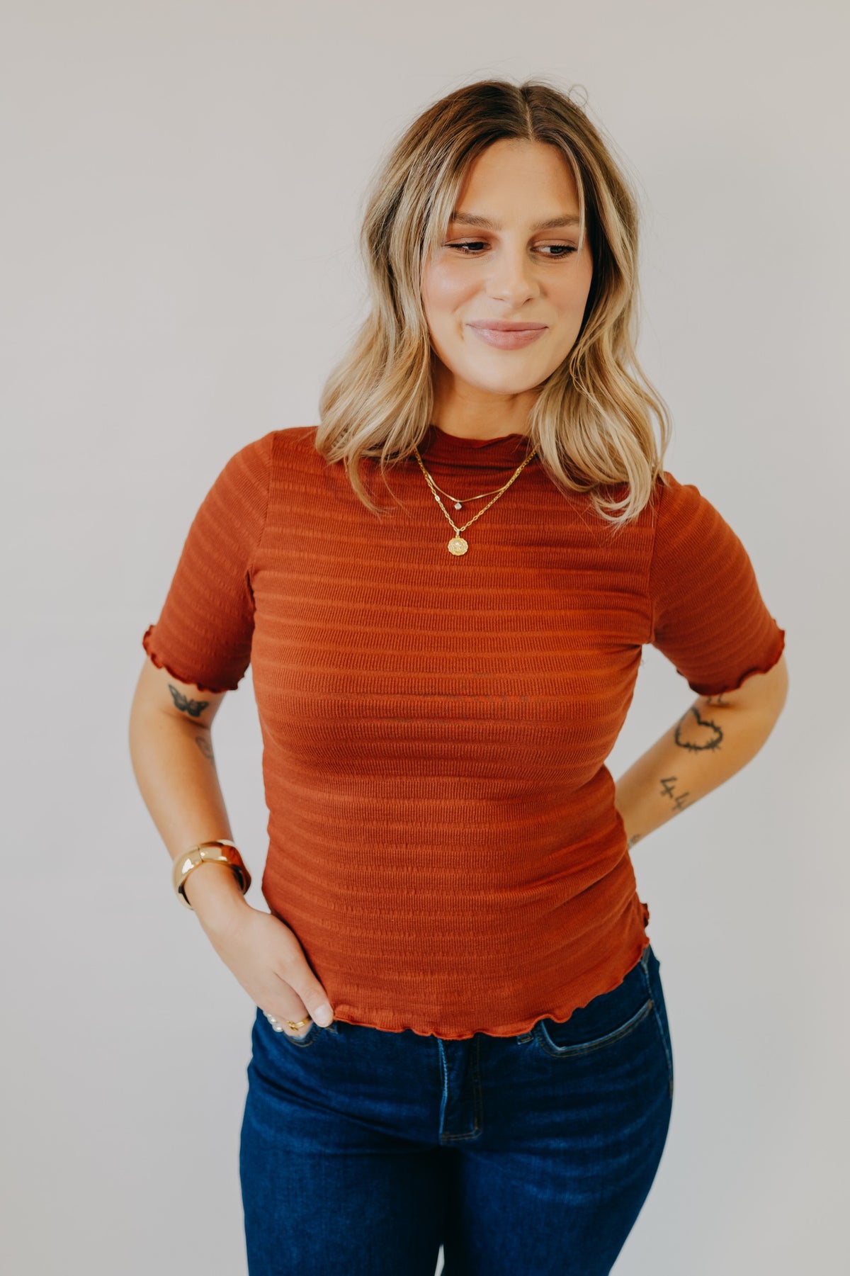 Wishlist | Ribbed Lettuce Edge Top | Rust