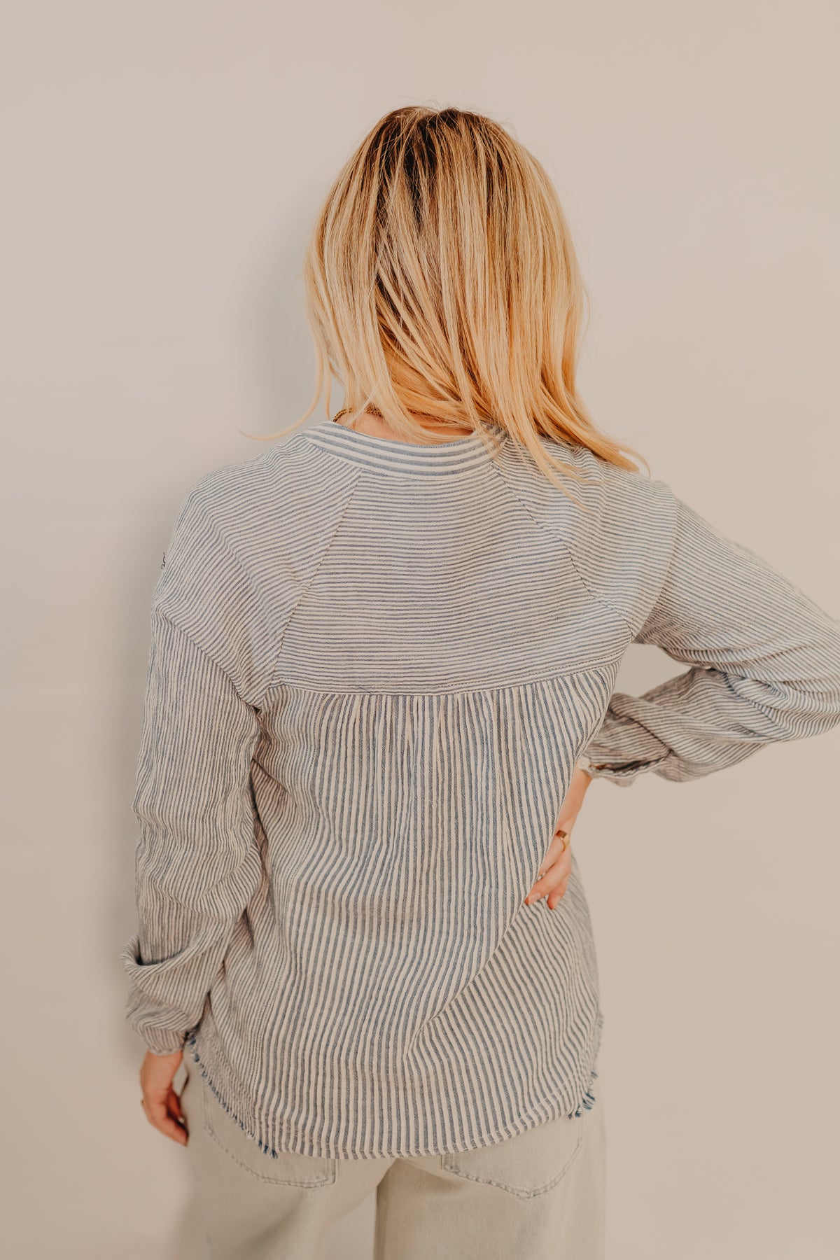 Thread & Supply | Maia Shirt | Ivory Blue