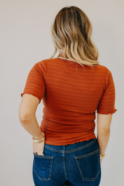 Wishlist | Ribbed Lettuce Edge Top | Rust