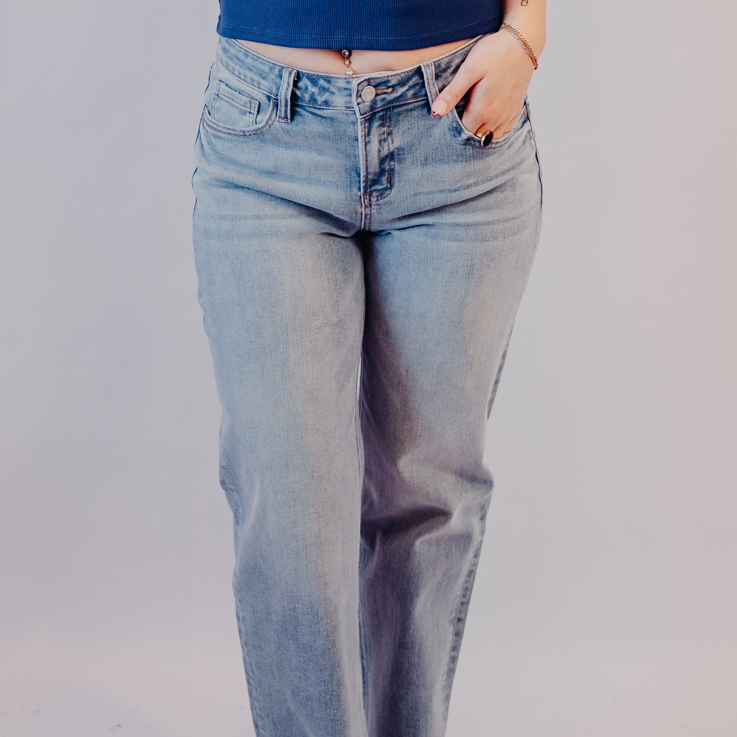 Vervet | Midrise Dad | Deference