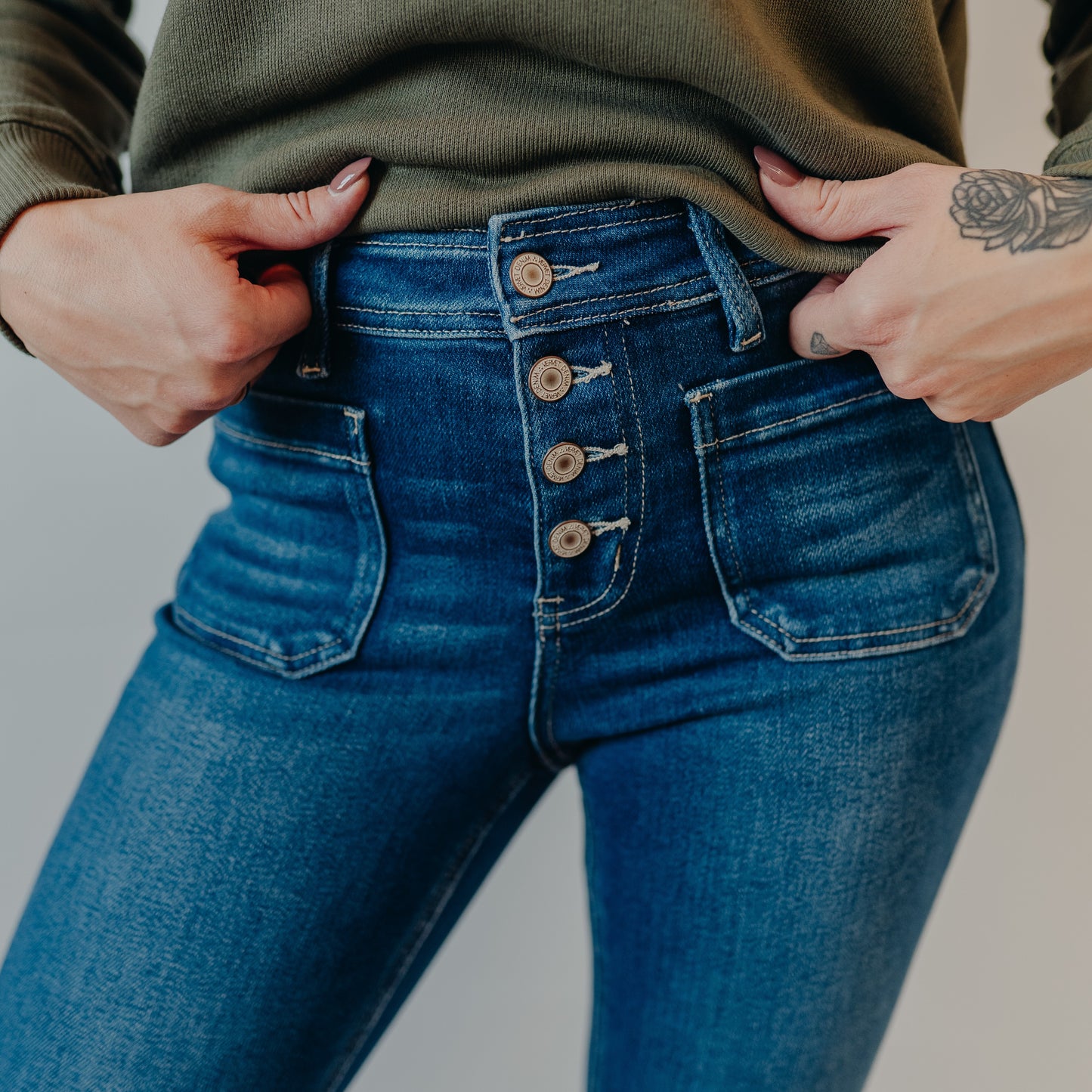 Vervet | Mid Rise Flare w/Patch Trouser Hem | Gleefully