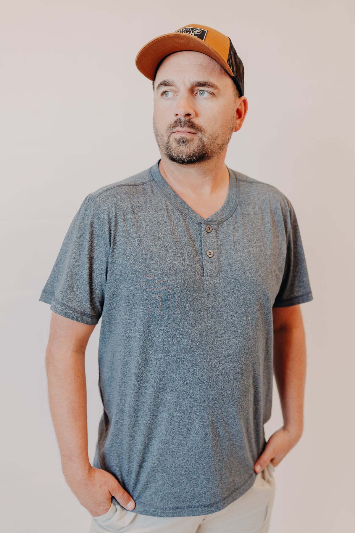 Dkota Grizzly | Ren Button Henley Top