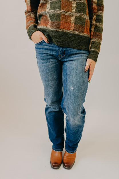 Vervet | Mid Rise Straight | Medium Dark Wash