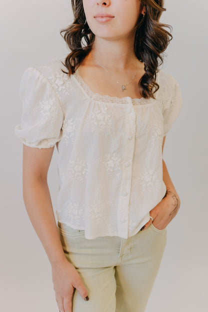 Blu Pepper | Floral Embroidery Lace Trim Puff Sleeve Top | Ivory