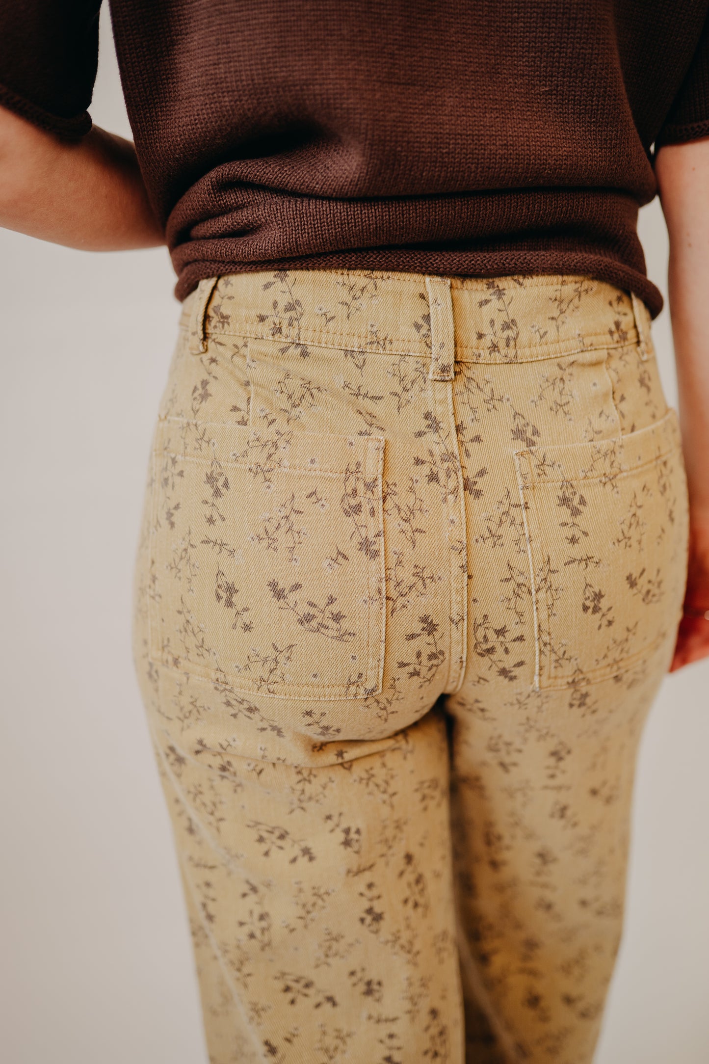 Miou Muse | Floral Print Pants | Straw Brown