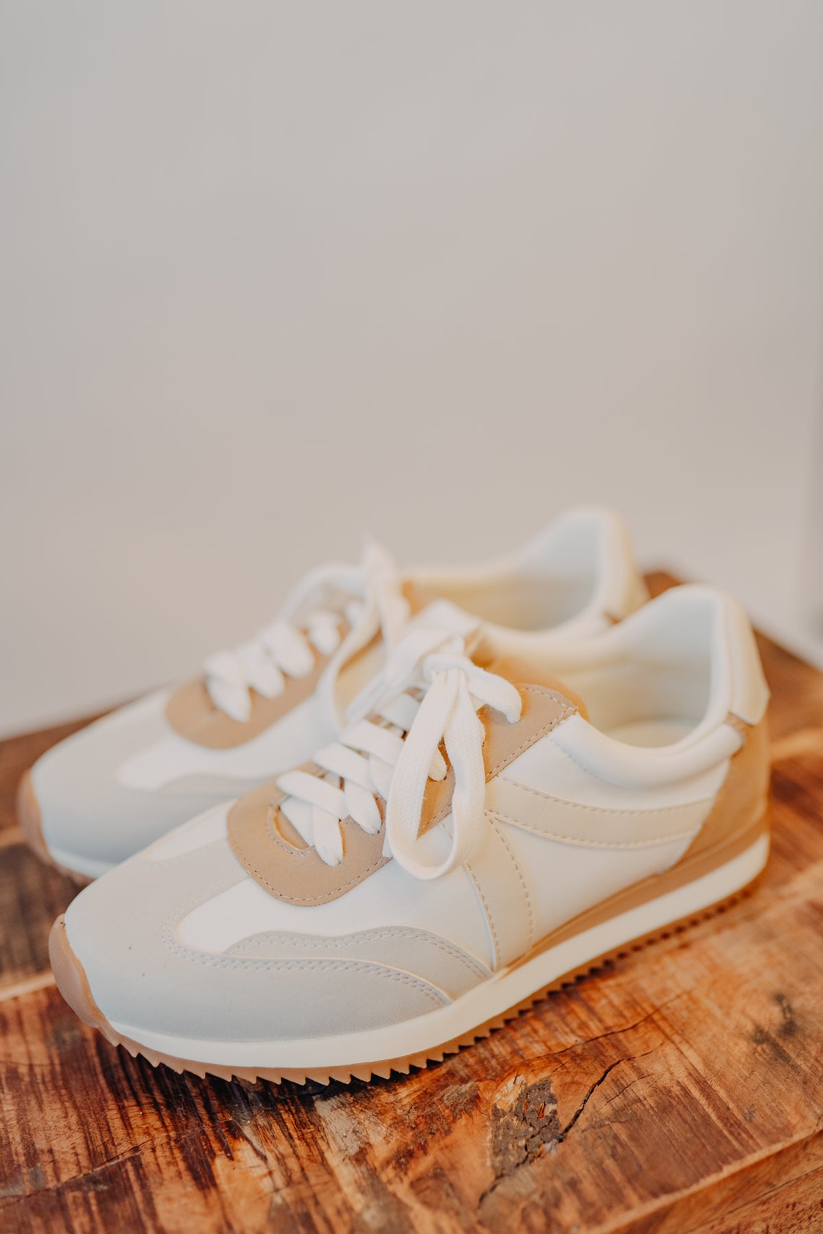 MIA | Rafa Mulit | Cement, Beige, Ivory