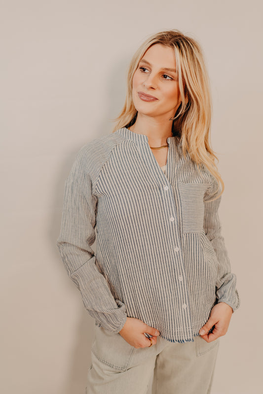 Thread & Supply | Maia Shirt | Ivory Blue