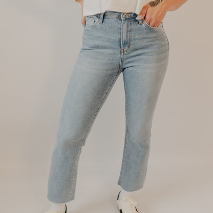 Vervet | High Rise Kick Flare | Waiting