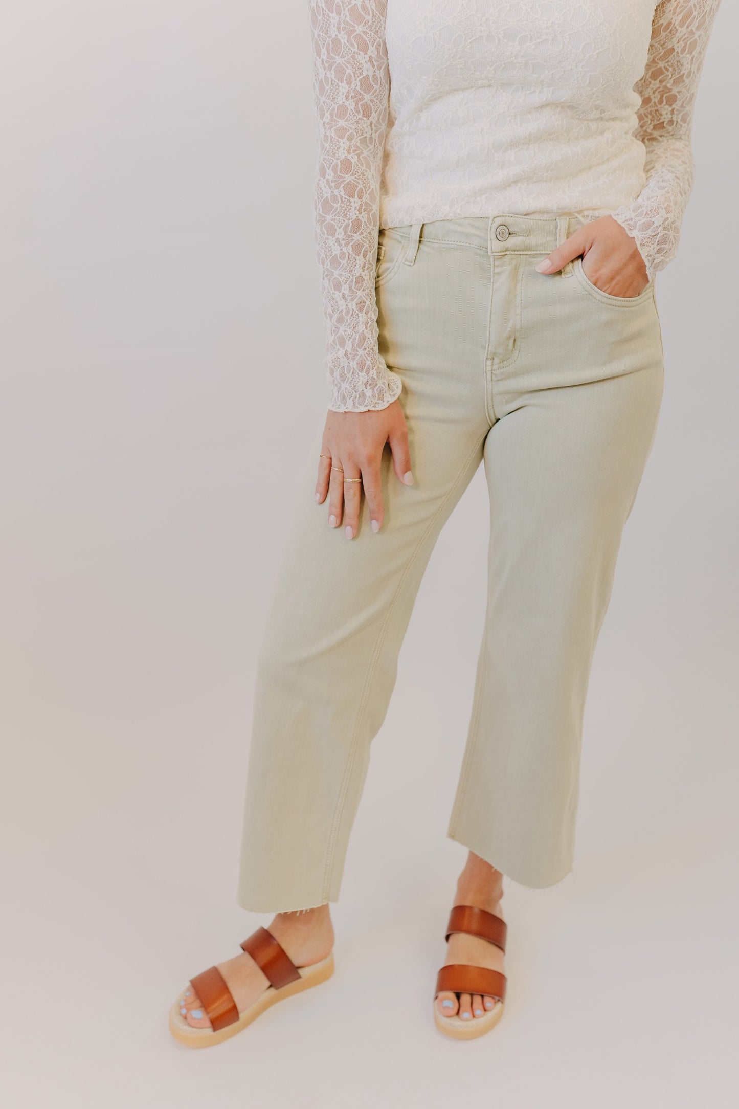 Vervet | High Rise Crop Wide Leg | Olive