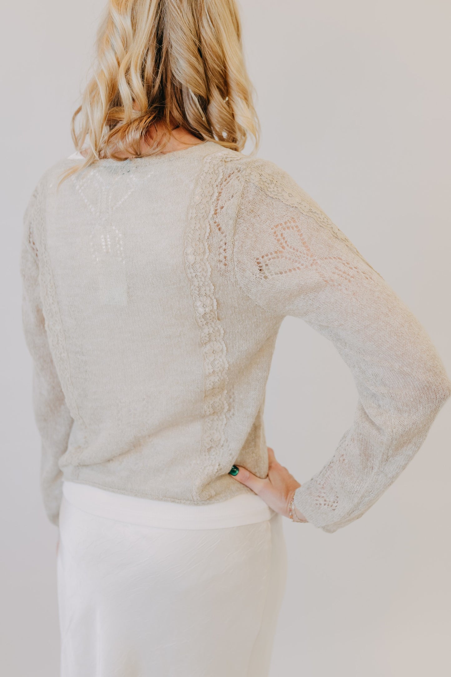 Miou Muse | Lace Contrasted Tie Front Cardigan | Straw