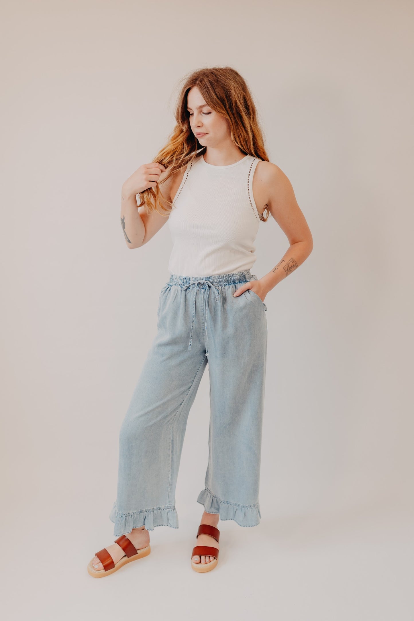 Doe & Rae | Denim Ruffle Wide Leg Pant | Lt Denim