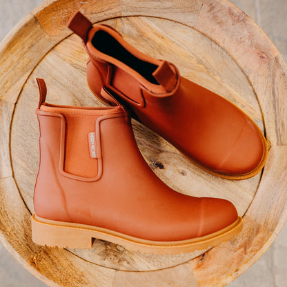 Merry People | Bobbi Rain Boot | Rust