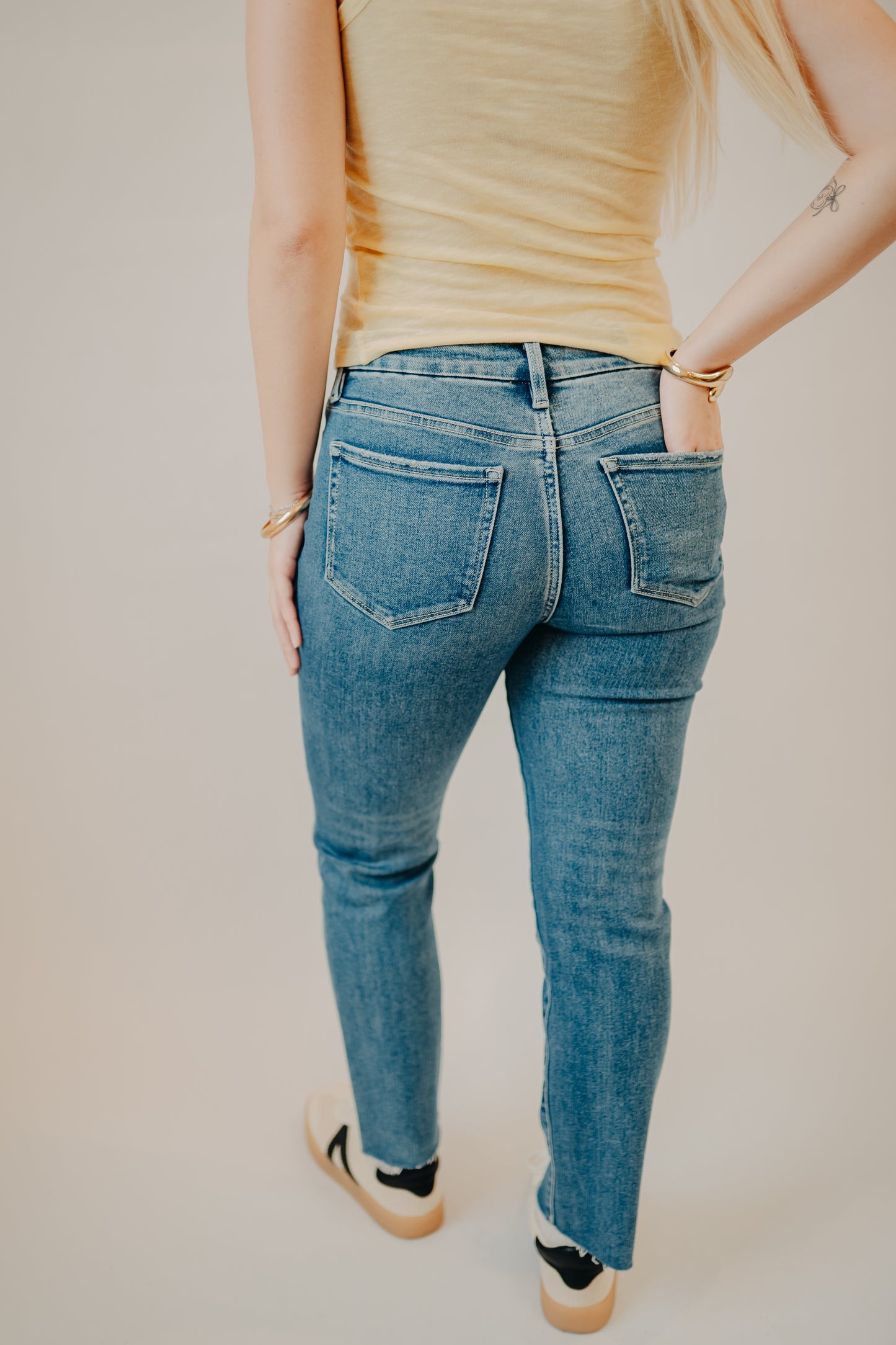 Vervet | Mid Rise Crop Slim Straight | Midnight In Paris