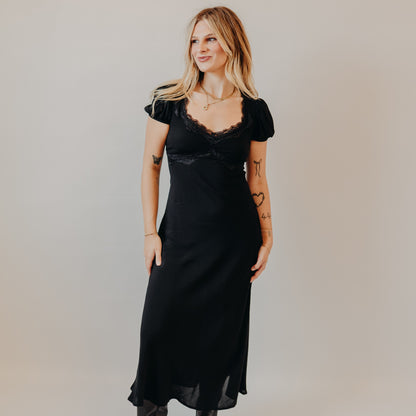 Blu Pepper | Puff Sleeve Lace Trim Midi Dress | Black