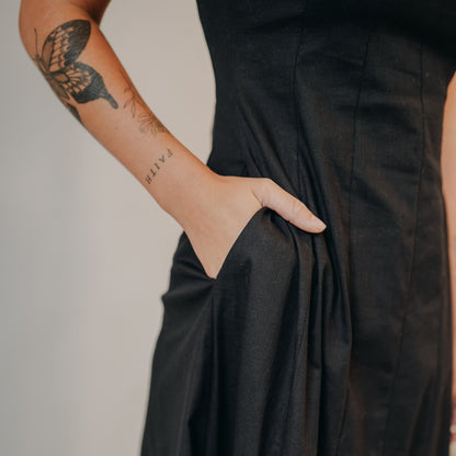 Wishlist | A-Line Midi Dress | Black