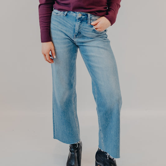 Flying Monkey | High Rise Crop Slim Wide | Well-Balanced