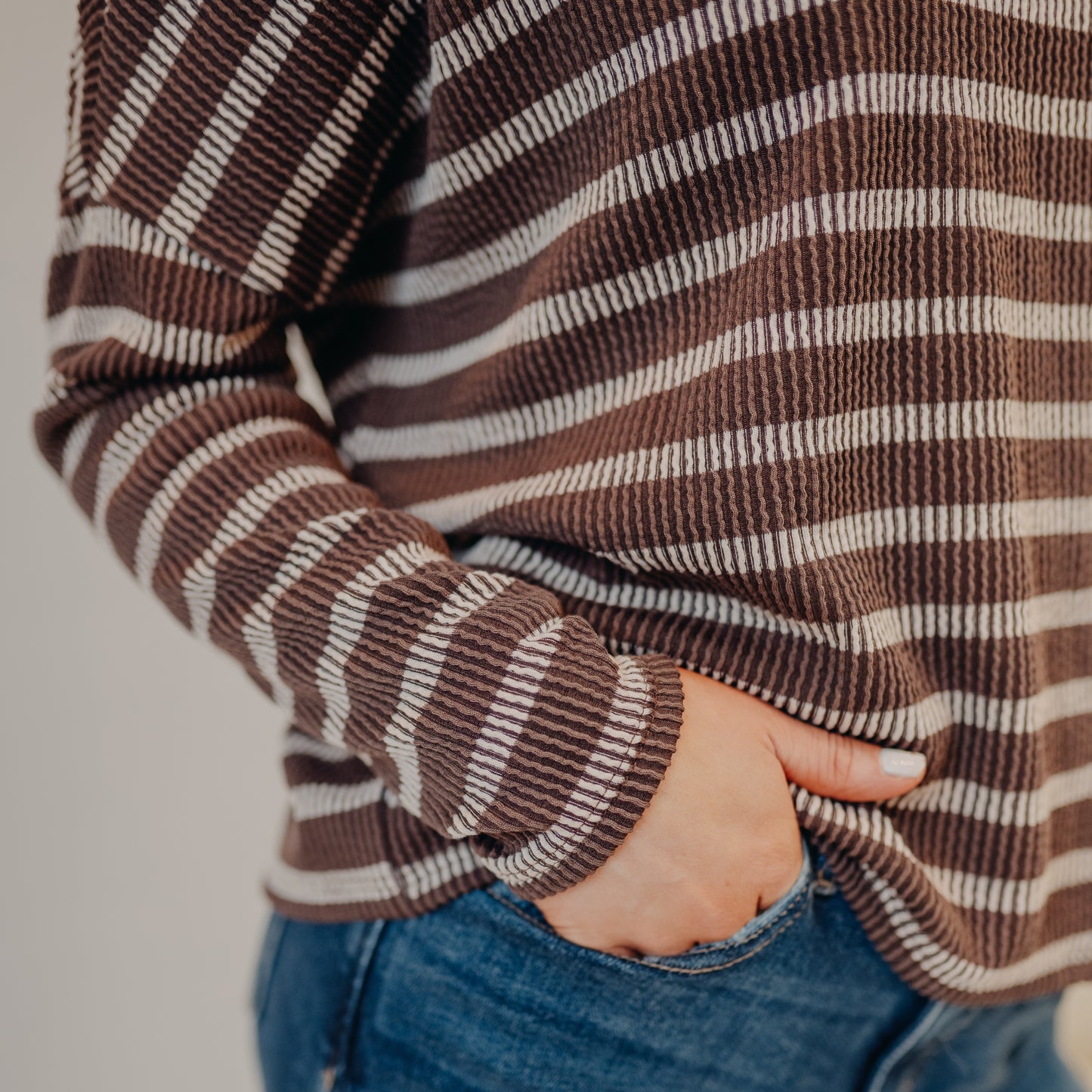 Gilli | Round Neck Long Sleeve Stripe Top | Brown Cream