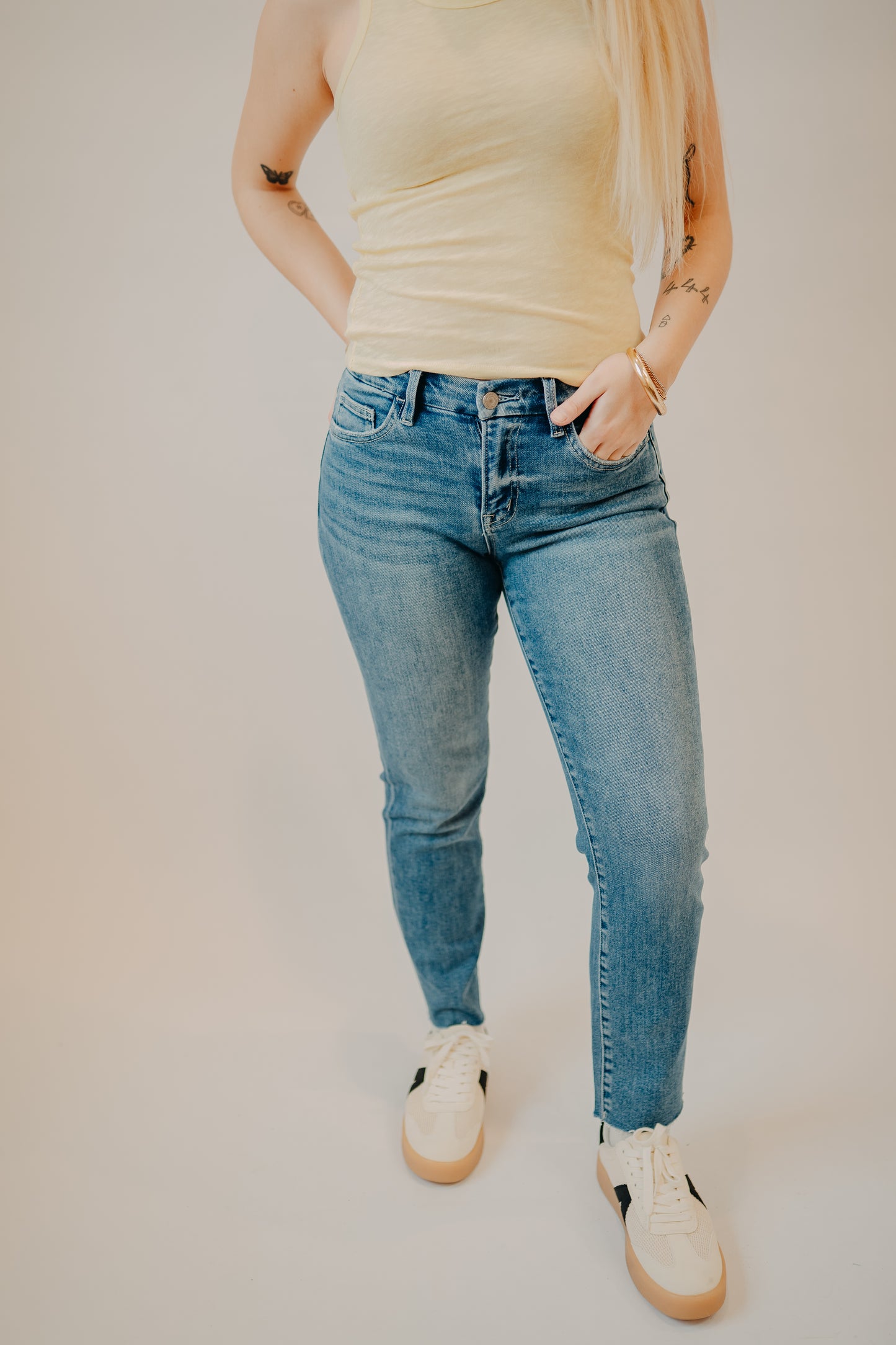 Vervet | Mid Rise Crop Slim Straight | Midnight In Paris