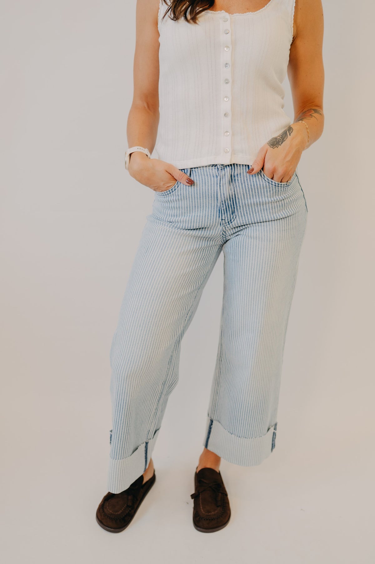 Vervet | High Rise Crop Stripe Wide w/ Cuff | Stripe