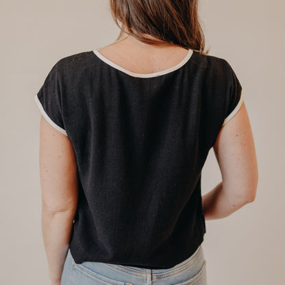 Blu Pepper | Contrast Trim Linen Top | Black