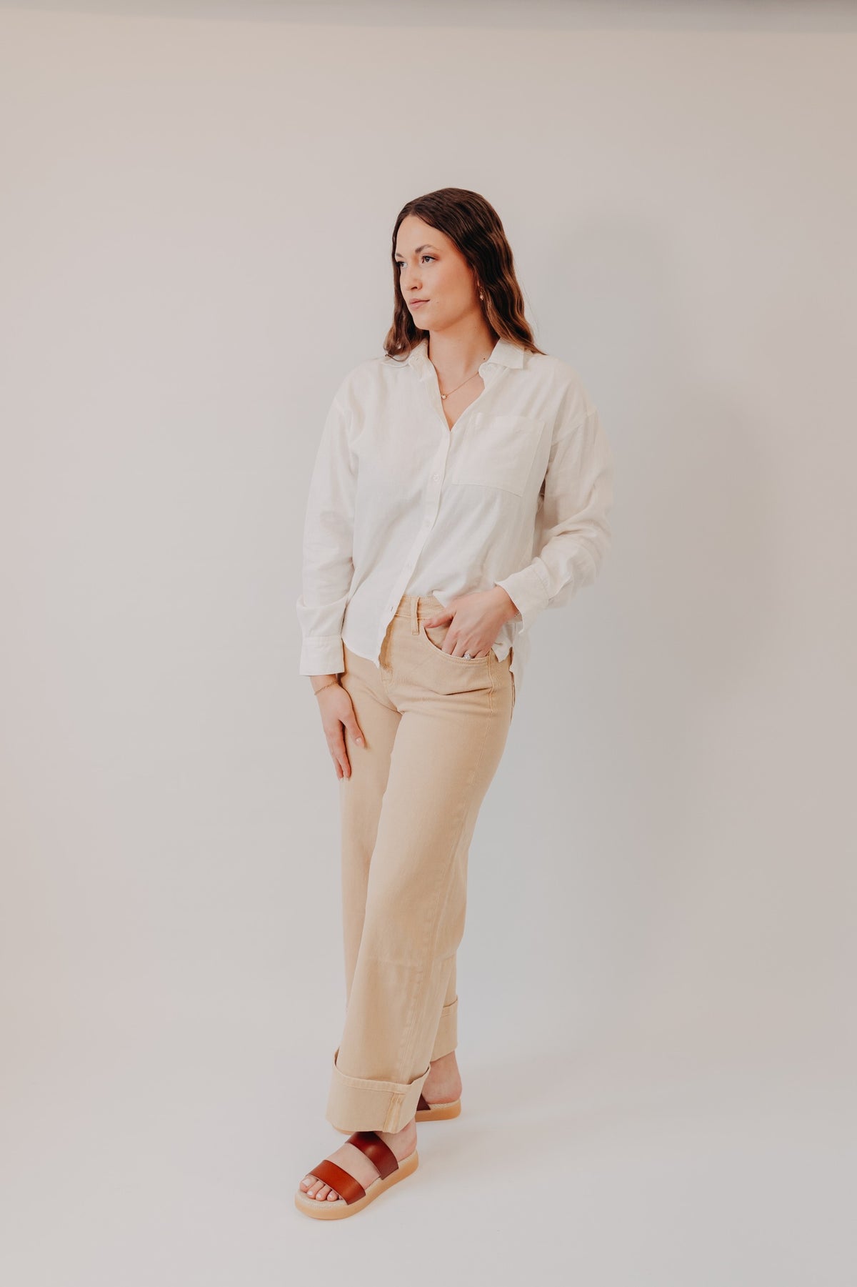 Vervet | Mid Rise Cuffed Crop Wide Leg | Sun Beige