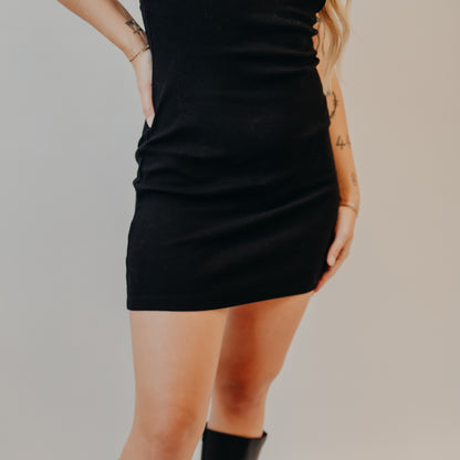Doe & Rae | Contrast Piping Mini Dress | Black