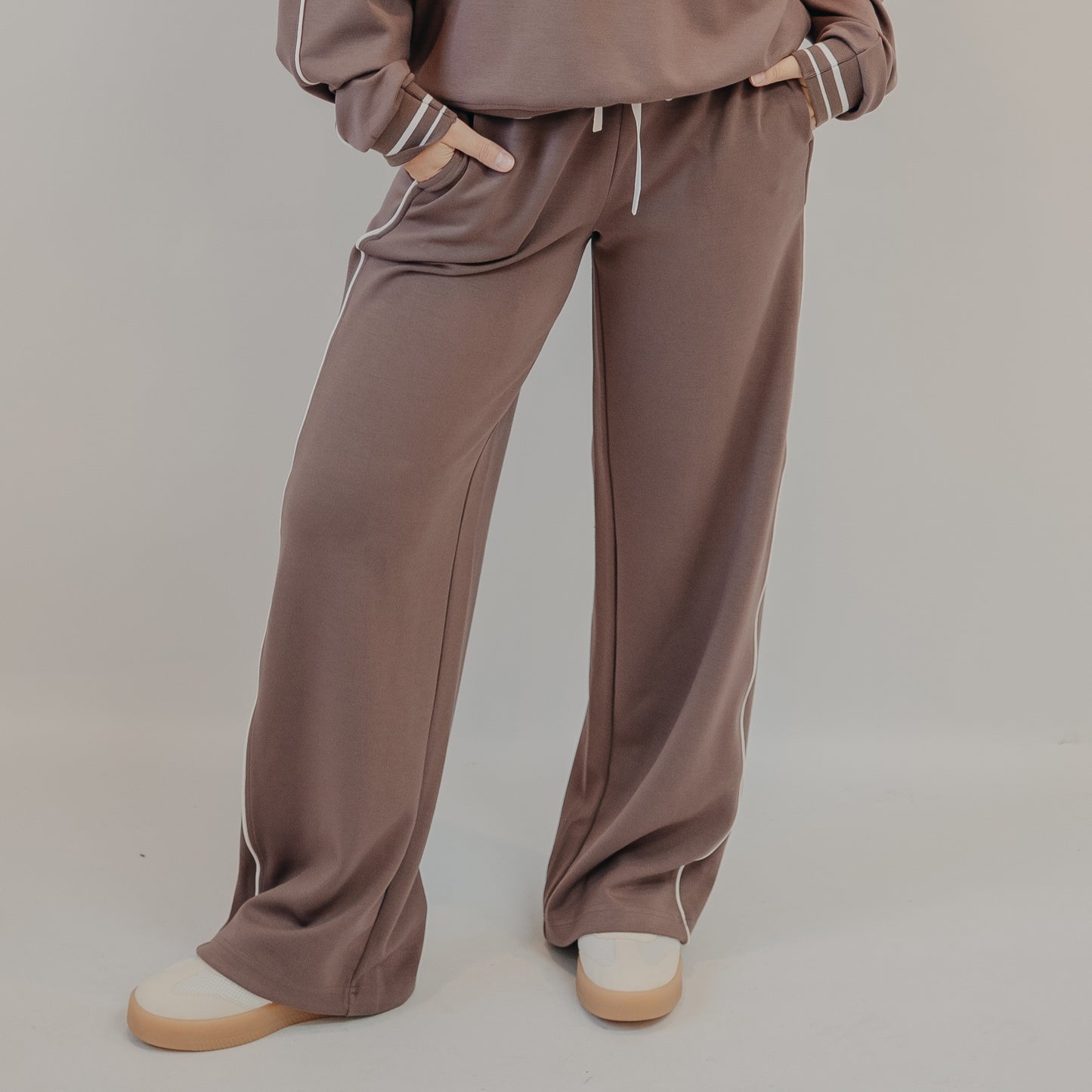 Thread & Supply | Constance Pants | Eggplant Ivory