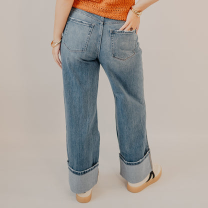 Vervet | Super High Rise Cuffed Baggy Wide | Dark Denim