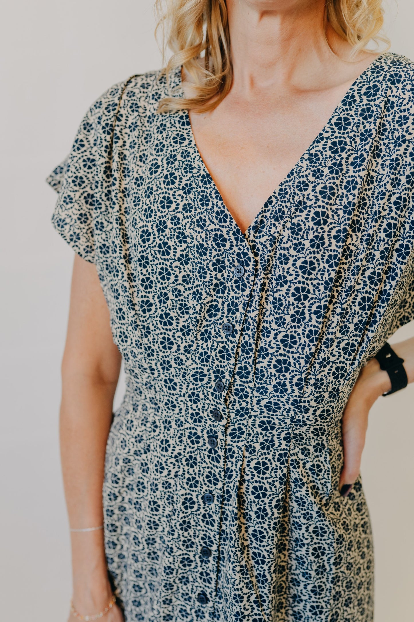 Z Supply | Sanna Iris Floral Midi Dress | Eclipse